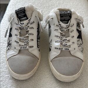 Vintage Havana White and Gray High-Top Sneakers